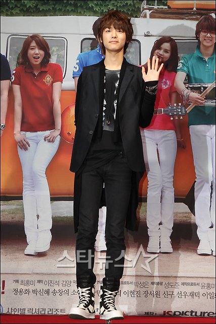 Drama "Heartstrings" (Jung Yong Hwa, Park Shin Hye) họp báo chiều 23.6